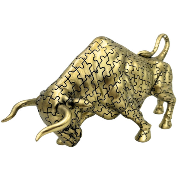 Dekofigur Stier Gold –  stilvolle Dekofigur