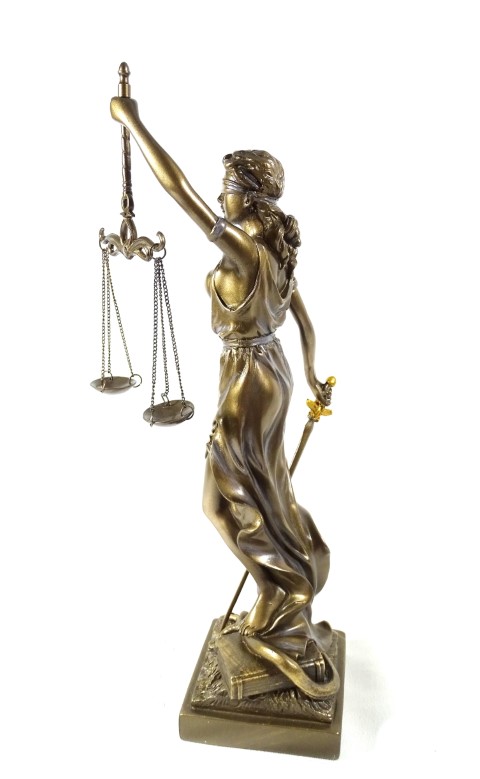 Themis Figur Gold