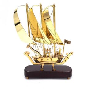 Messingschiff auf Holzsockel – Maritime Deko N-3615A