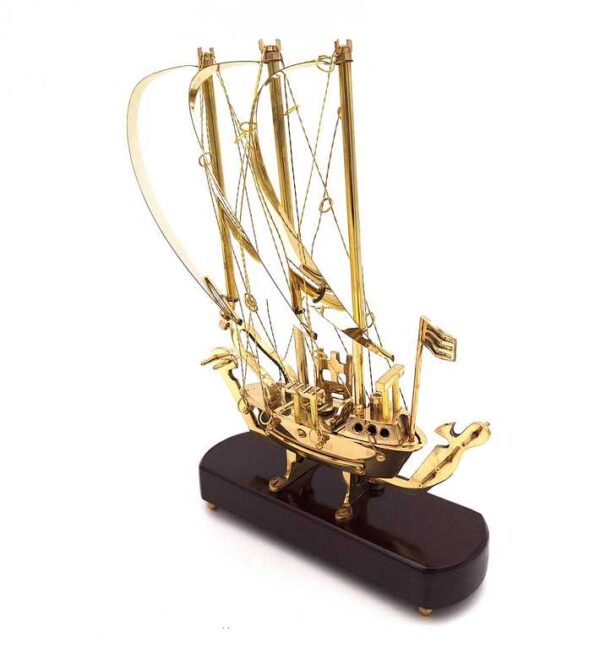 Messingschiff auf Holzsockel – Maritime Deko N-3615A