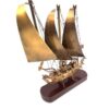 Großes Messingschiff auf Holzsockel – Maritime Deko