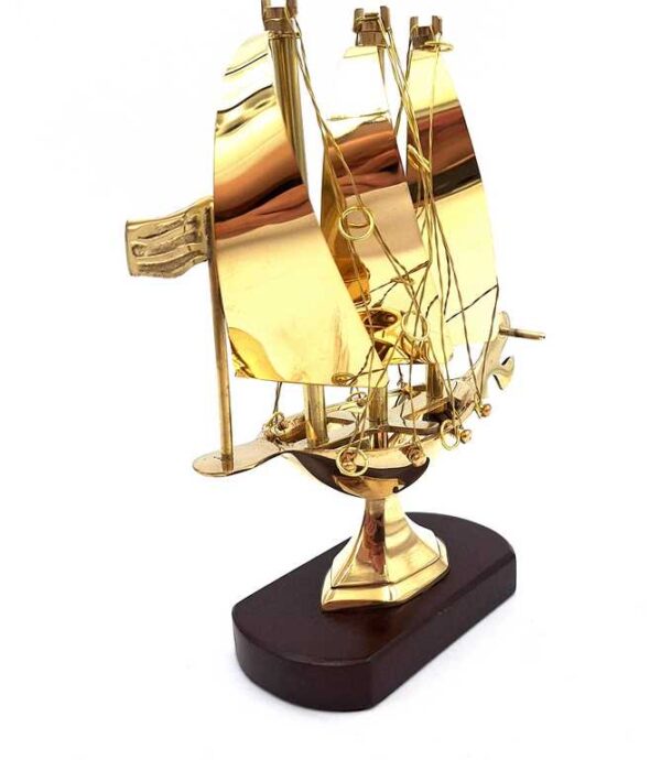 Messingschiff auf Holzsockel 20 cm – Maritime Deko