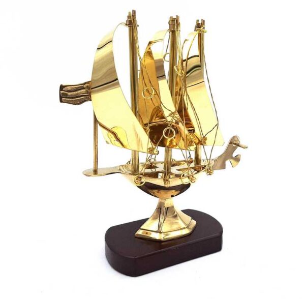 Messingschiff auf Holzsockel 20 cm – Maritime Deko