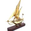Messingschiff auf Holzsockel 43 cm – Maritime Deko