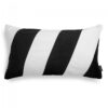 Schwarz-Weißes Stripes Dekokissen 50x30 – Modernes Sofakissen mit Füllung