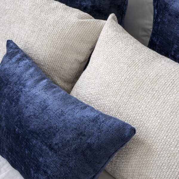 Weißes Dekokissen COCO – Elegantes Sofakissen 60×40 cm