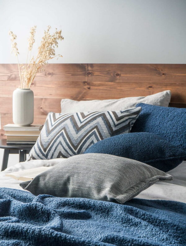 Blaugraues Dekokissen BOHO – Stilvolles Sofakissen 60x40 cm