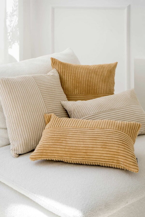 CORD SLIM Karamell Dekokissen 50x30 cm mit Streifenstruktur
