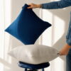 Blaues Dekokissen SONIC – Modernes Sofakissen 45×45 cm
