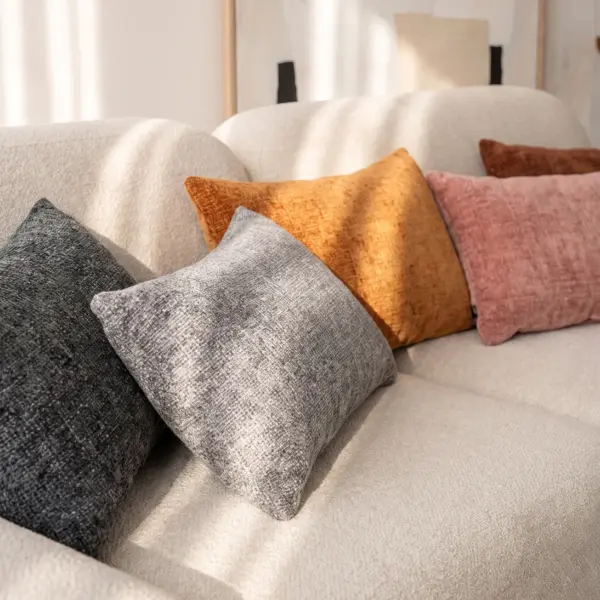 Goldenes Dekokissen COCO – Elegantes Sofakissen 60×40 cm