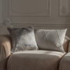 Graues Dekokissen TOUCH – Elegantes Sofakissen 60x40 cm