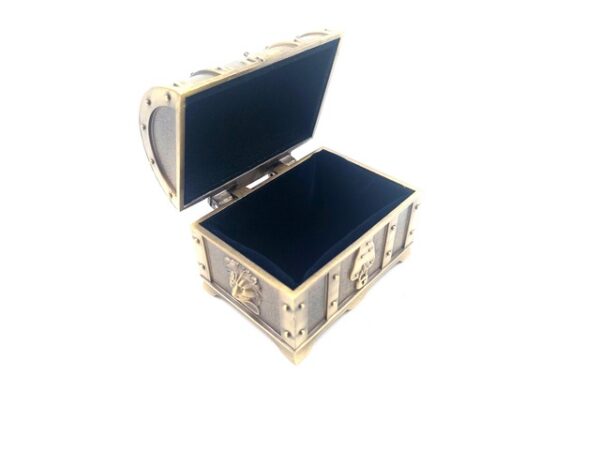 Schatztruhe Metall – Vintage Aufbewahrungsbox