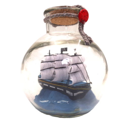 Segelschiff in Flasche - Maritime Eleganz