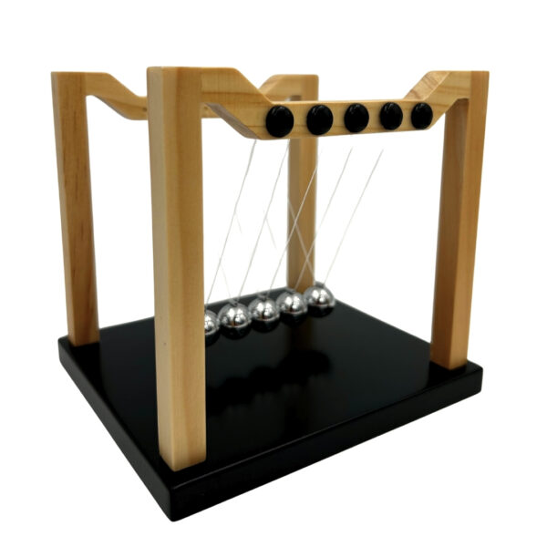 Newtons Pendel Holz - Eleganter Blickfang