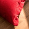 Rotes Pepper Dekokissen 50x40 - Stilvoller Blickfang