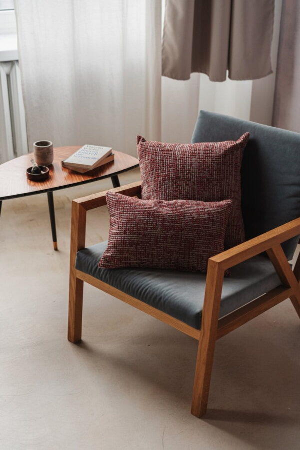 Rot Beige Dekokissen 50x50 cm - Eleganter Blickfang