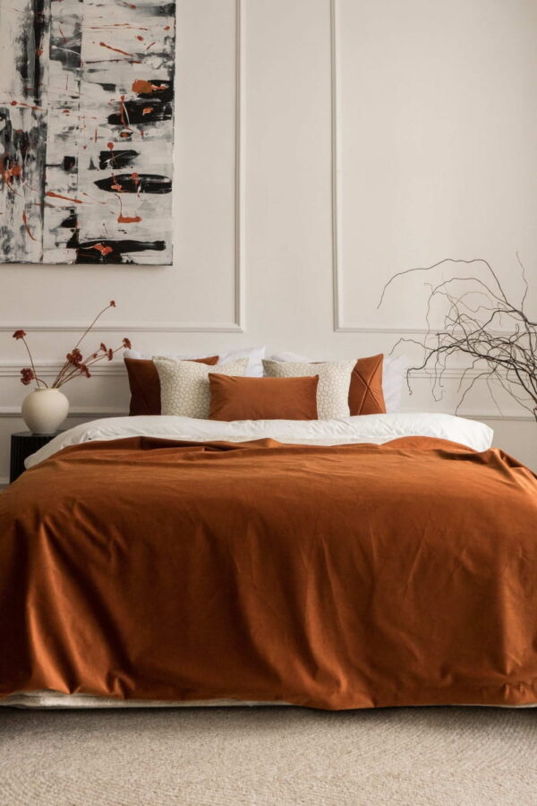 Rostbraune Velours Tagesdecke VELVET – Exklusiver Bettüberwurf 220x140 cm