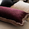 Bordeaux Bouclé Kissen 50x30 cm - Eleganter Blickfang