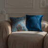 Blaue Dekokissen 2er Set - Elegante Touch & Gold Optik