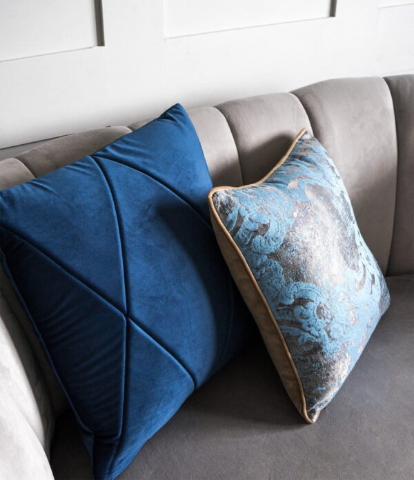 Blaue Dekokissen 2er Set - Elegante Touch & Gold Optik