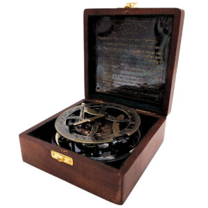 Messing Kompass mit Sonnenuhr 12 cm - Exklusiver Blickfang