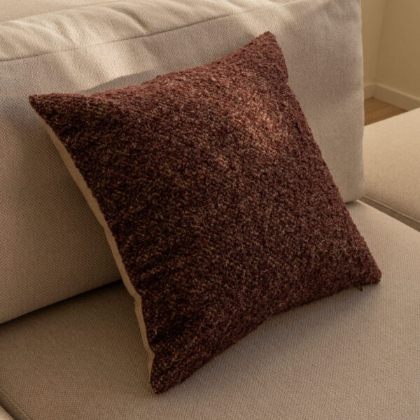 Nola Bordeaux Wollkissen - Exklusive Struktur 45x45 cm