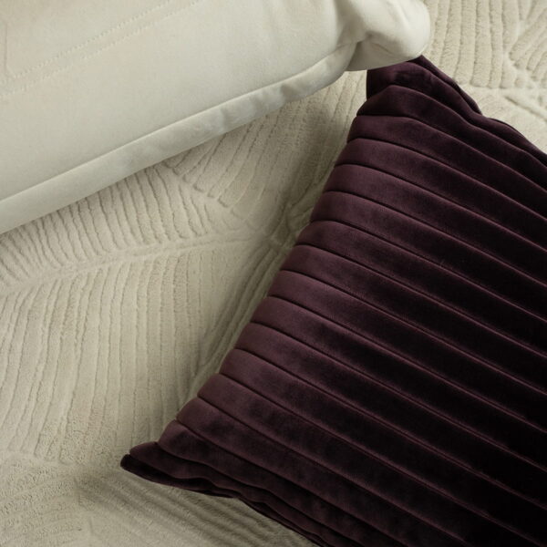 Cordian Samt Kissen 50x50 - Exklusiver Retro-Look