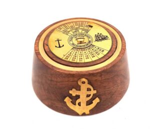 Ewiger Kalender aus Messing und Holz – Maritimer Briefbeschwerer