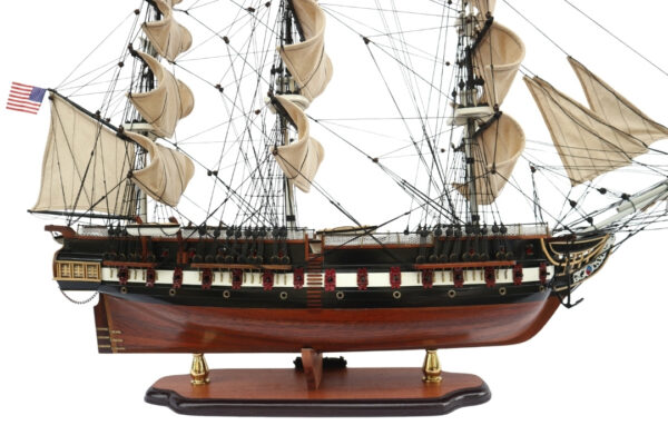 USS Constitution Segelschiff Modell 100 cm – Exklusives historisches Kriegsschiff